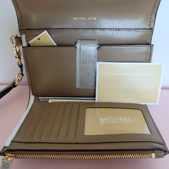 Michael Kors Jet Set Charm Signature Logo Colorblock LG Flap Phone Wristlet- ⭐ - Picture 15 of 16